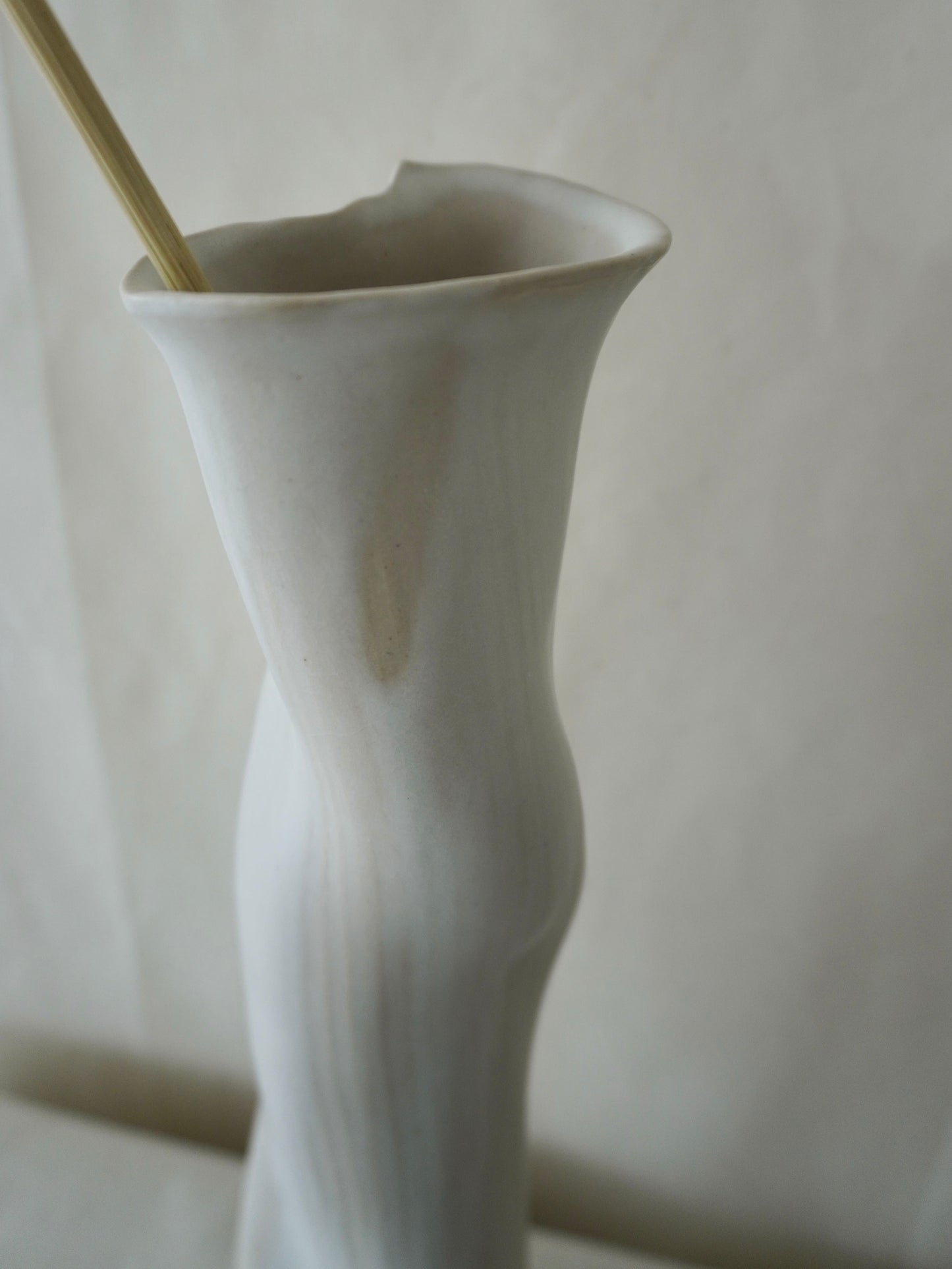 'Fluiform' Vase NO.8