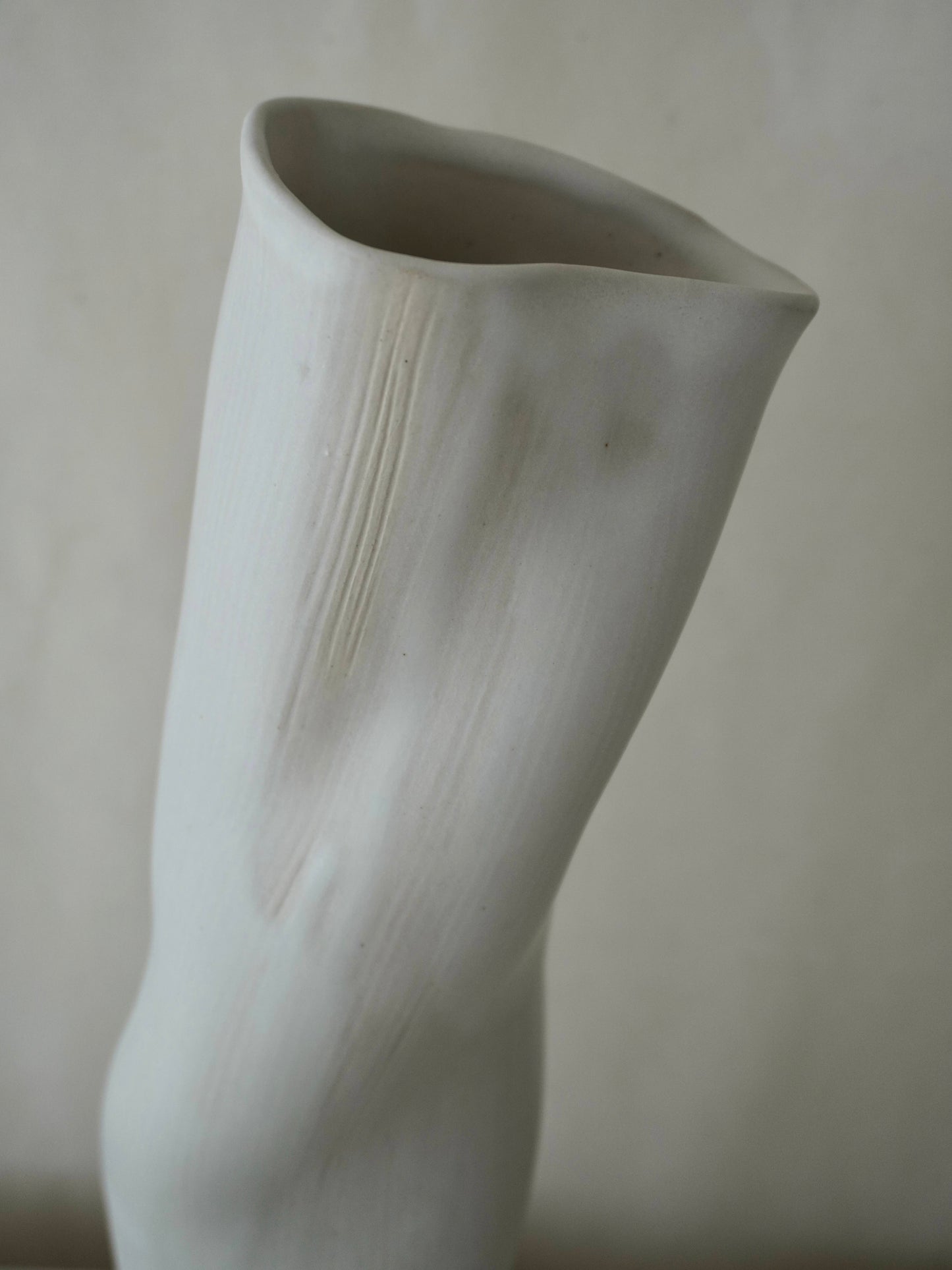 'Fluiform' Vase NO.7