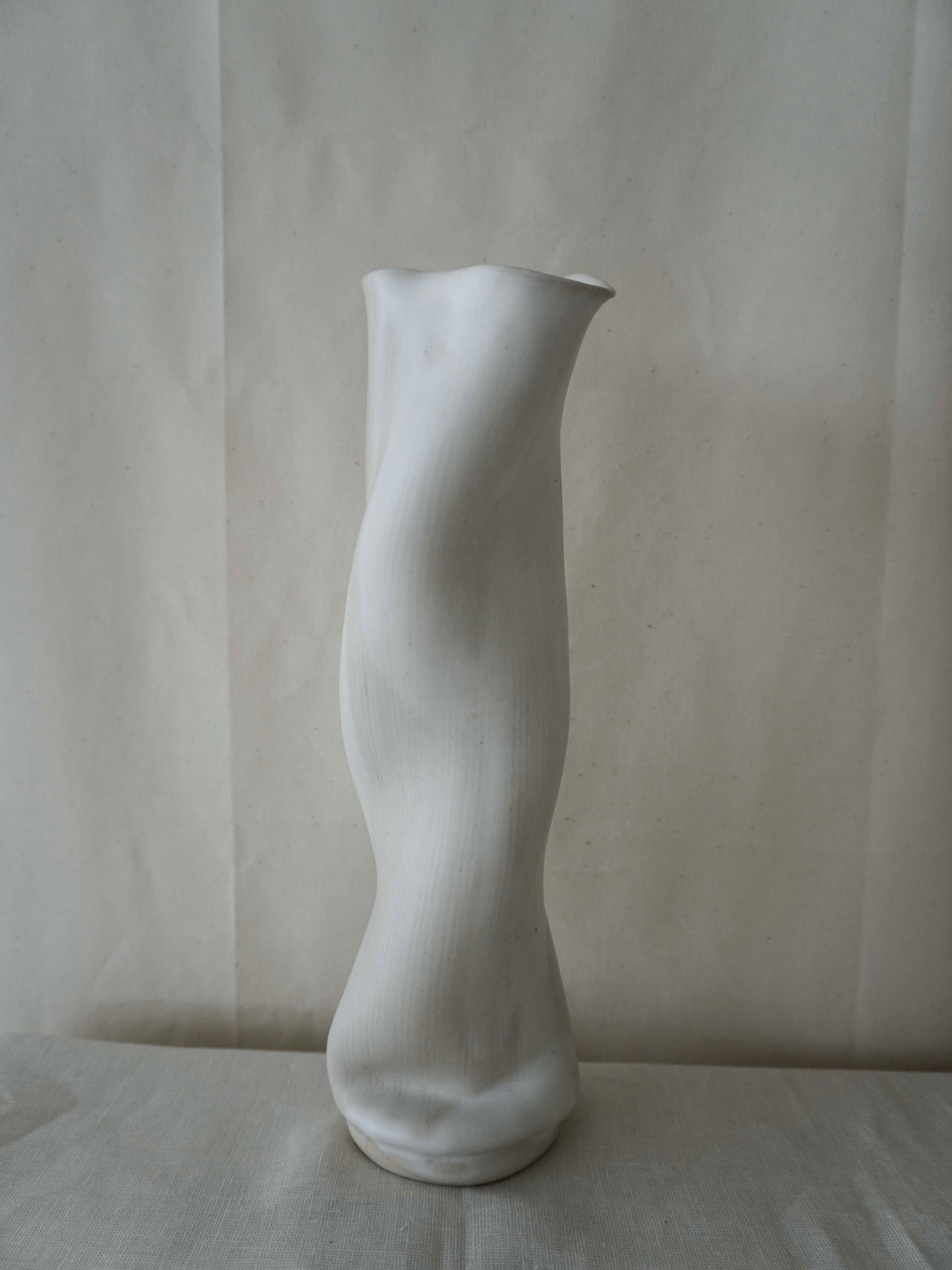 'Fluiform' Vase NO.7