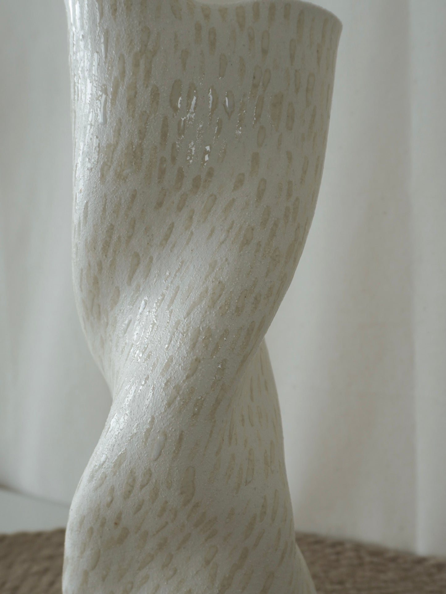 ‘Fluiform' Vase NO.10