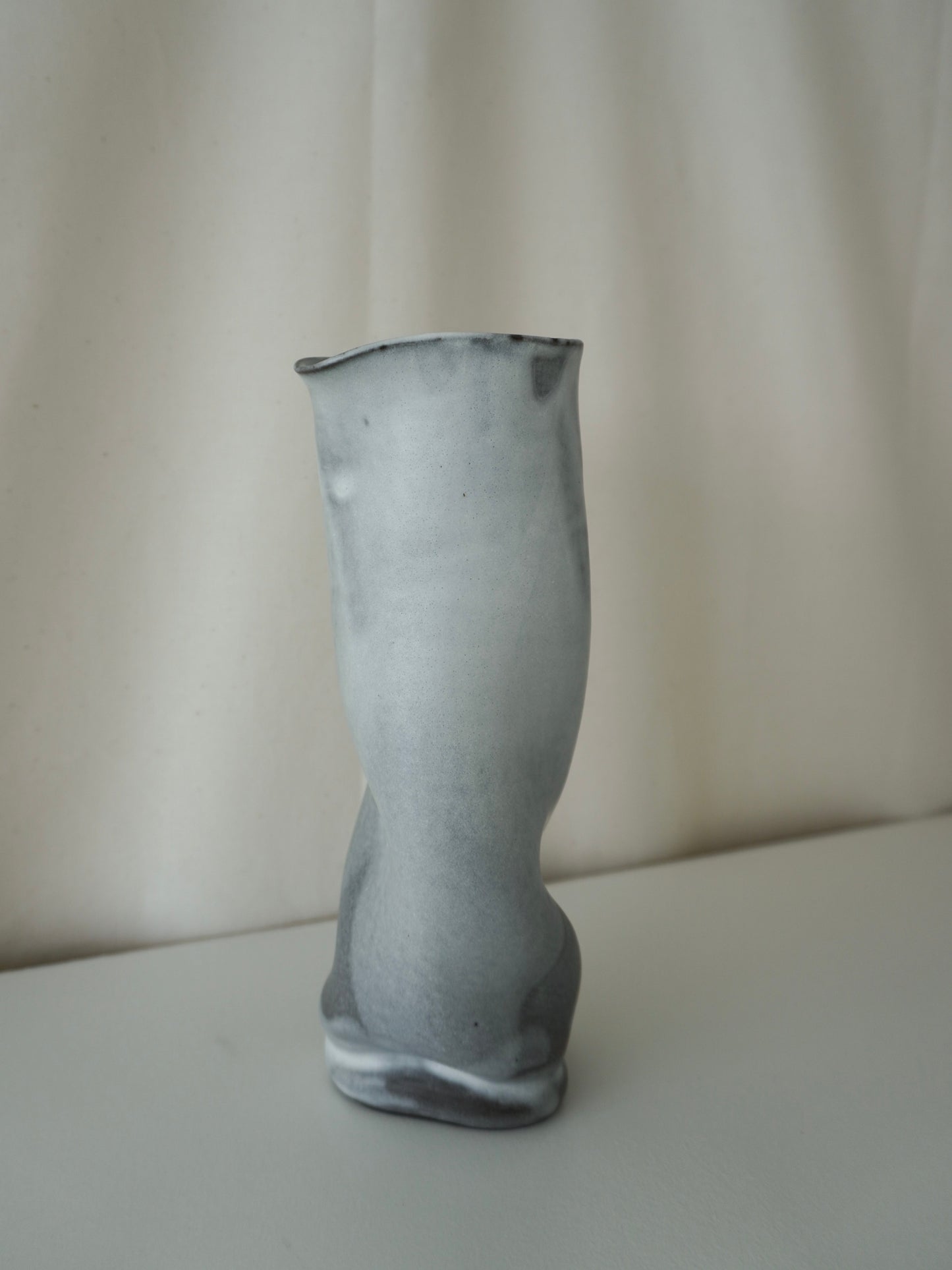 'Fluiform' Black Porcelain Vase