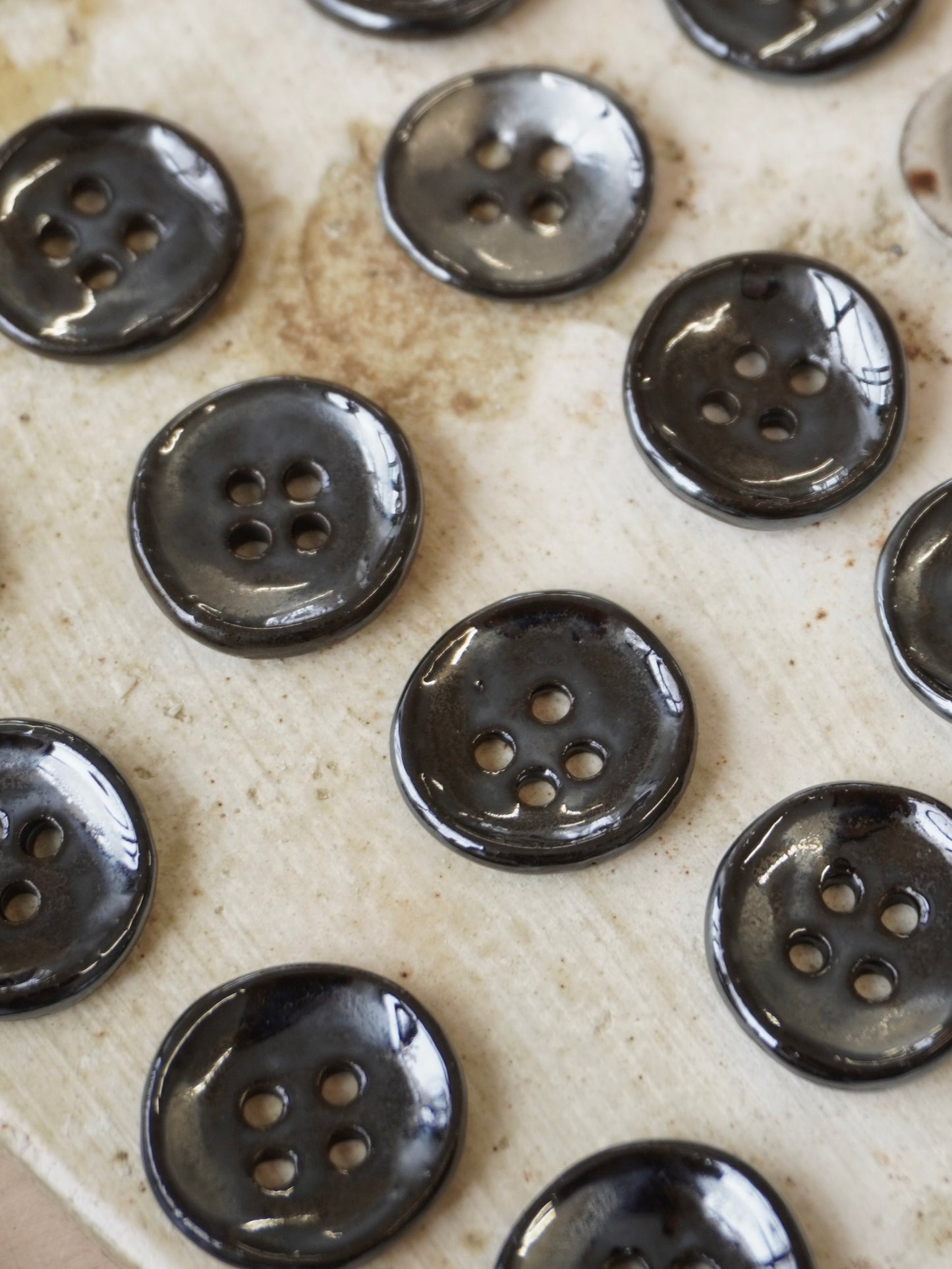 Irregular Round - Metalic